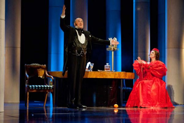 &laquo;Охранник Шеварднадзе выхватывает пистолет и целится в меня&raquo;