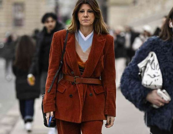 В тонкий или широкий рубчик: как носить вельвет этой зимой, советы стилиста