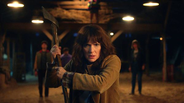 В эпизодах снимали: сколько соберут «Очень странные дела» в российских кинотеатрах