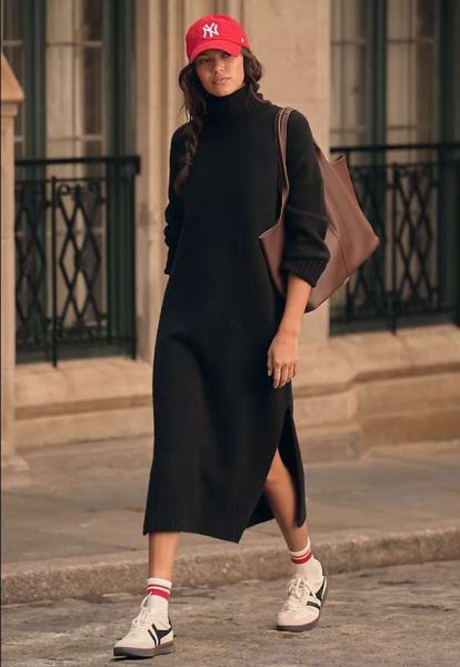 Утепляемся стильно: какие свитеры в моде осенью 2025