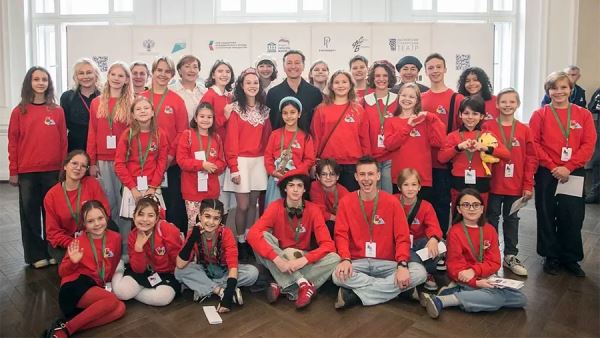 Если звезды &mdash; зажигают: карикатуры Бориса Ефимова и легенда о Майе Плисецкой