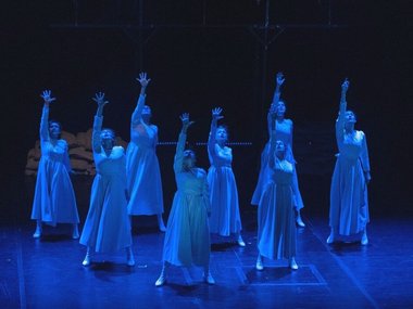 Как артисты омского ТЮЗа покоряют Санкт-Петербург