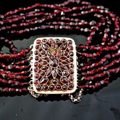 Моя прелесть: как правильно ухаживать за драгоценными камнями