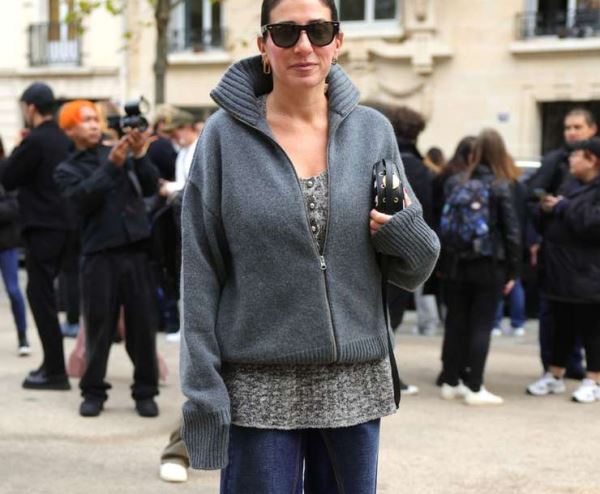 Утепляемся стильно: какие свитеры в моде осенью 2025