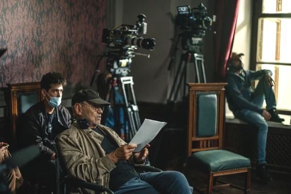 Андрей Кончаловский отвечает на&nbsp;вопросы сердитых зрителей: "Я&nbsp;писал не&nbsp;историю ВКП(б), а&nbsp;кинороман"