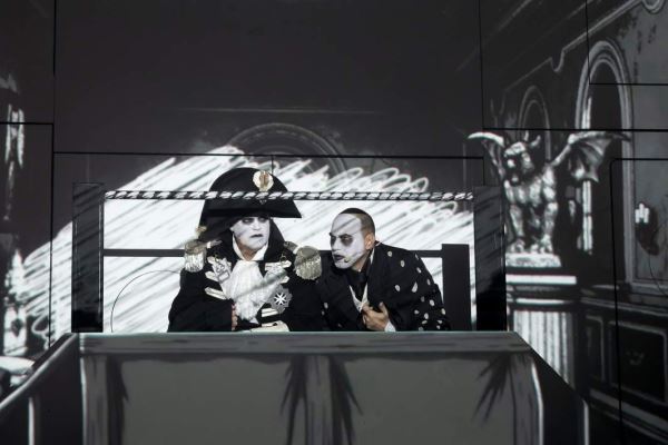 Над кем стебетесь: в театре Безрукова теперь есть хип-хоп «Ревизор»