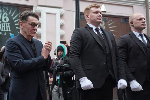 Чья жизнь &mdash; театр: с актером Владимиром Симоновым простились в Москве