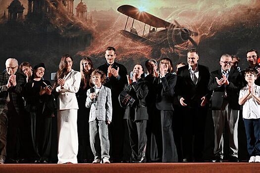 «Главное — остаться человеком»: «Авиатор» показал изнанку вечной жизни