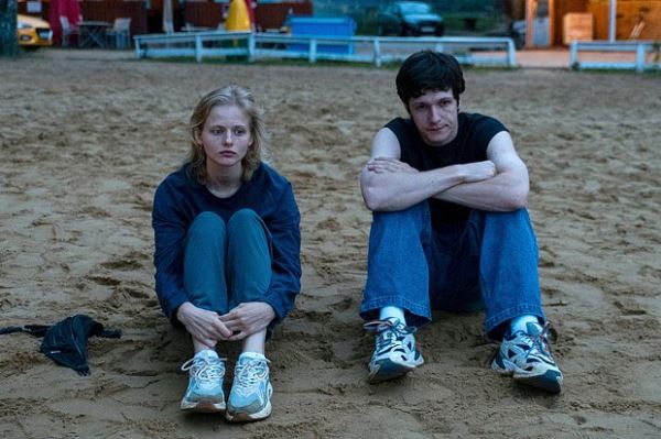 Лучшие российские сериалы 2025 года: топ-15 проектов, которые стоит посмотреть